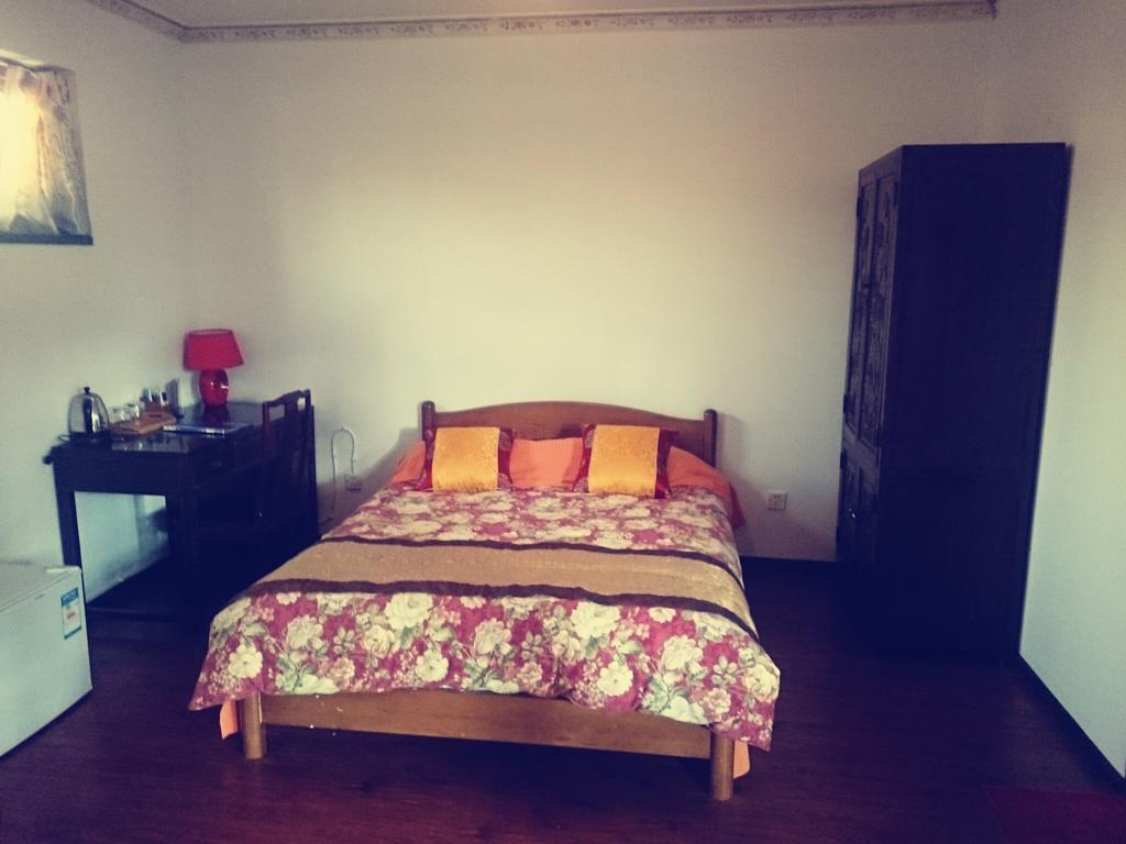 Templeside Deluxe Hutong Hotel Bắc Kinh Phòng bức ảnh
