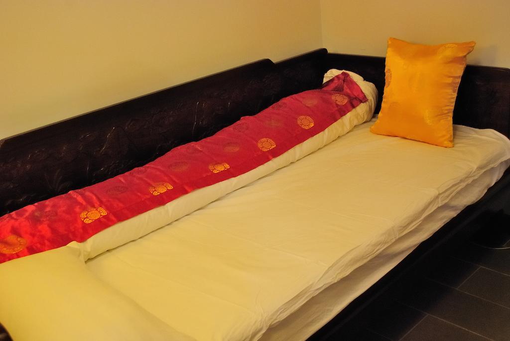 Templeside Deluxe Hutong Hotel Bắc Kinh Ngoại thất bức ảnh